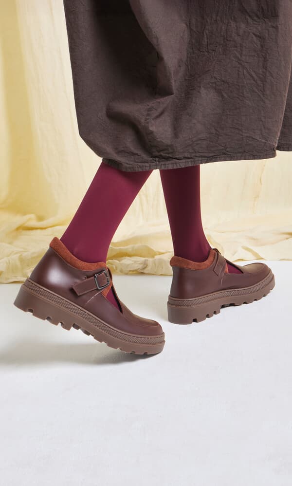 Toba Shoes