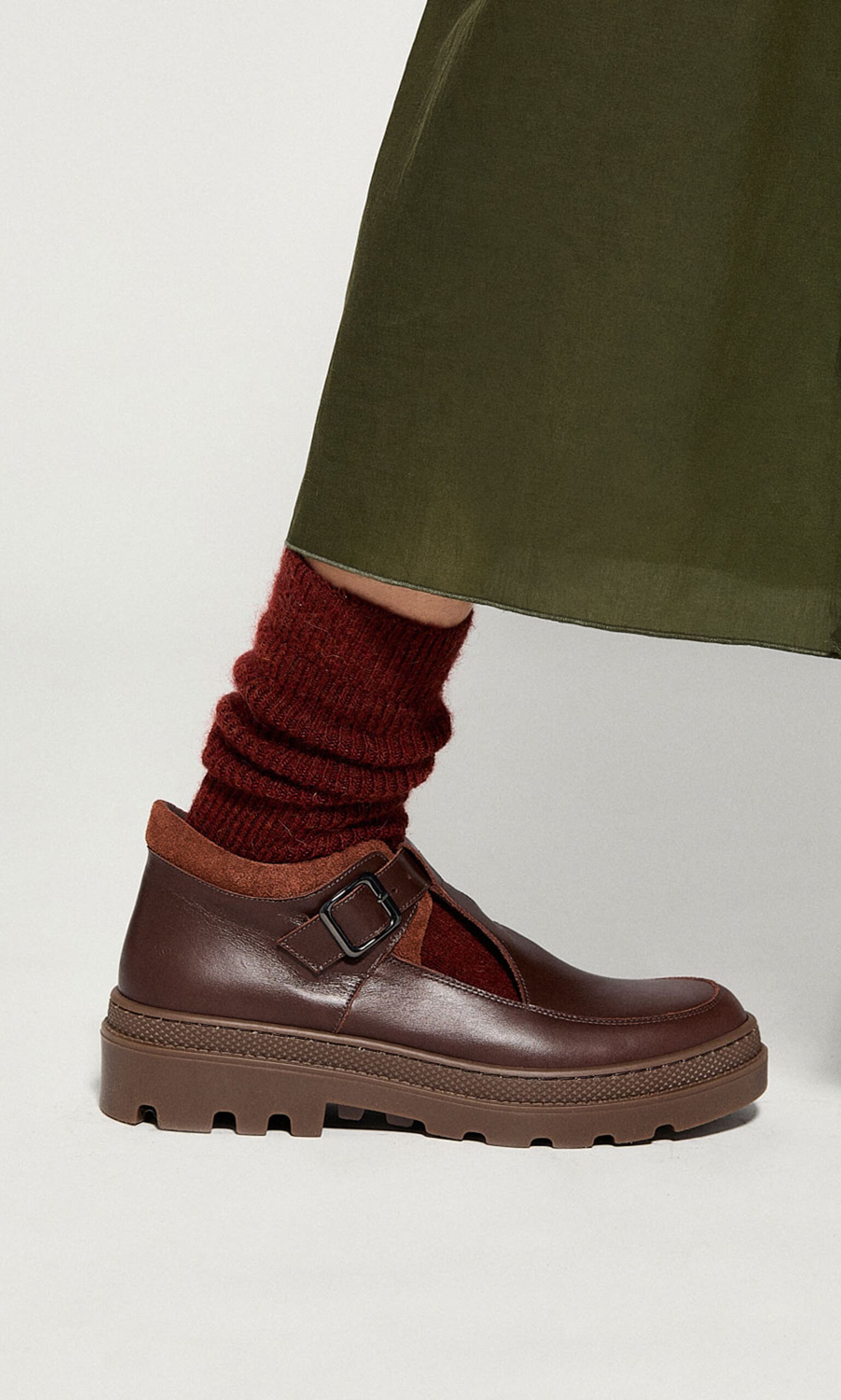 Toba Shoes