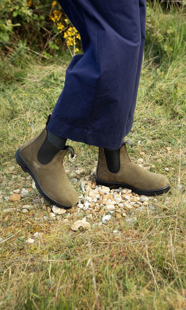 Blundstone Boots - Olive Nubuck