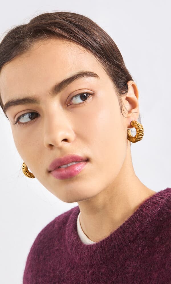 Lili Hoops