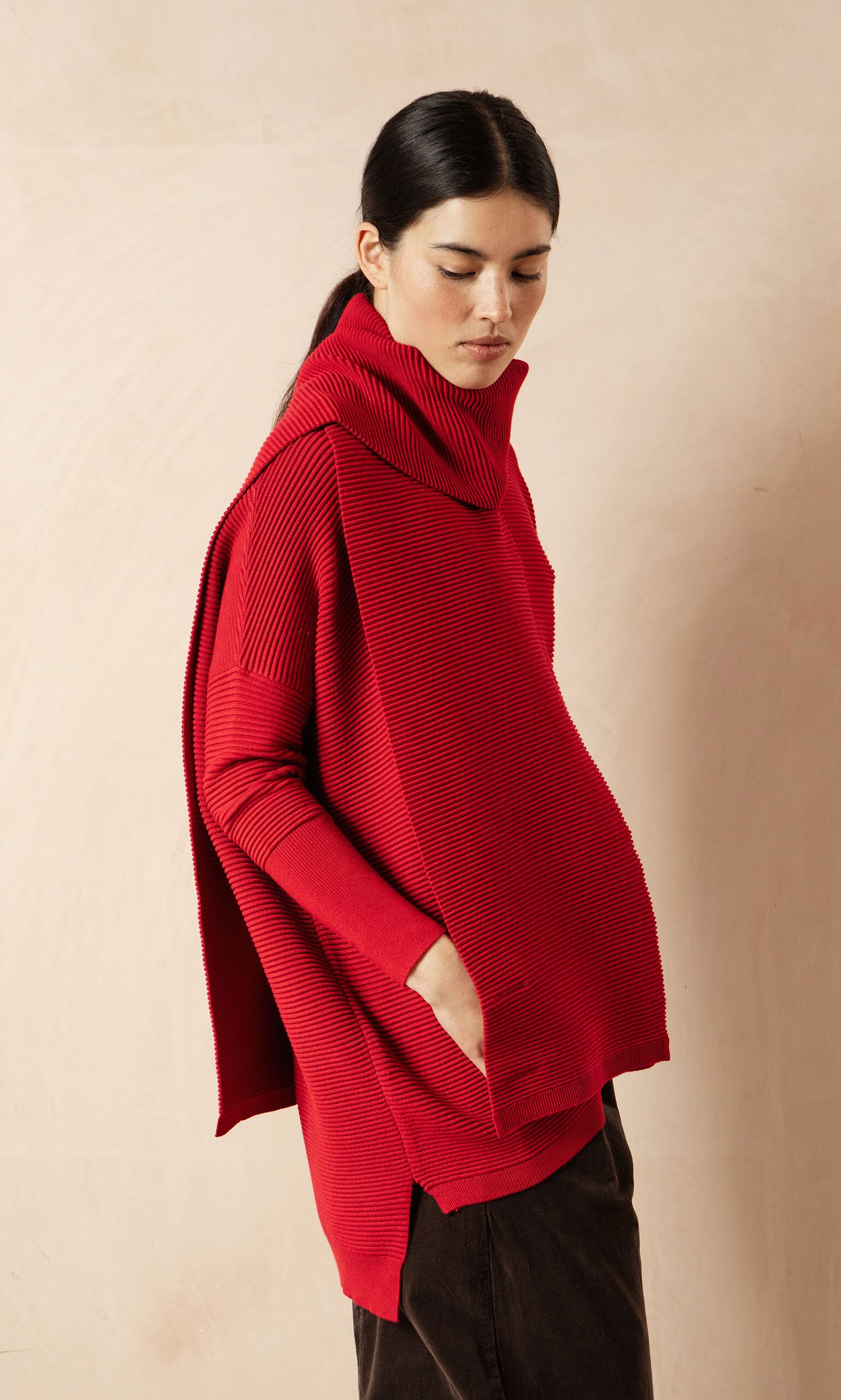 Janie Scarf - Ruby