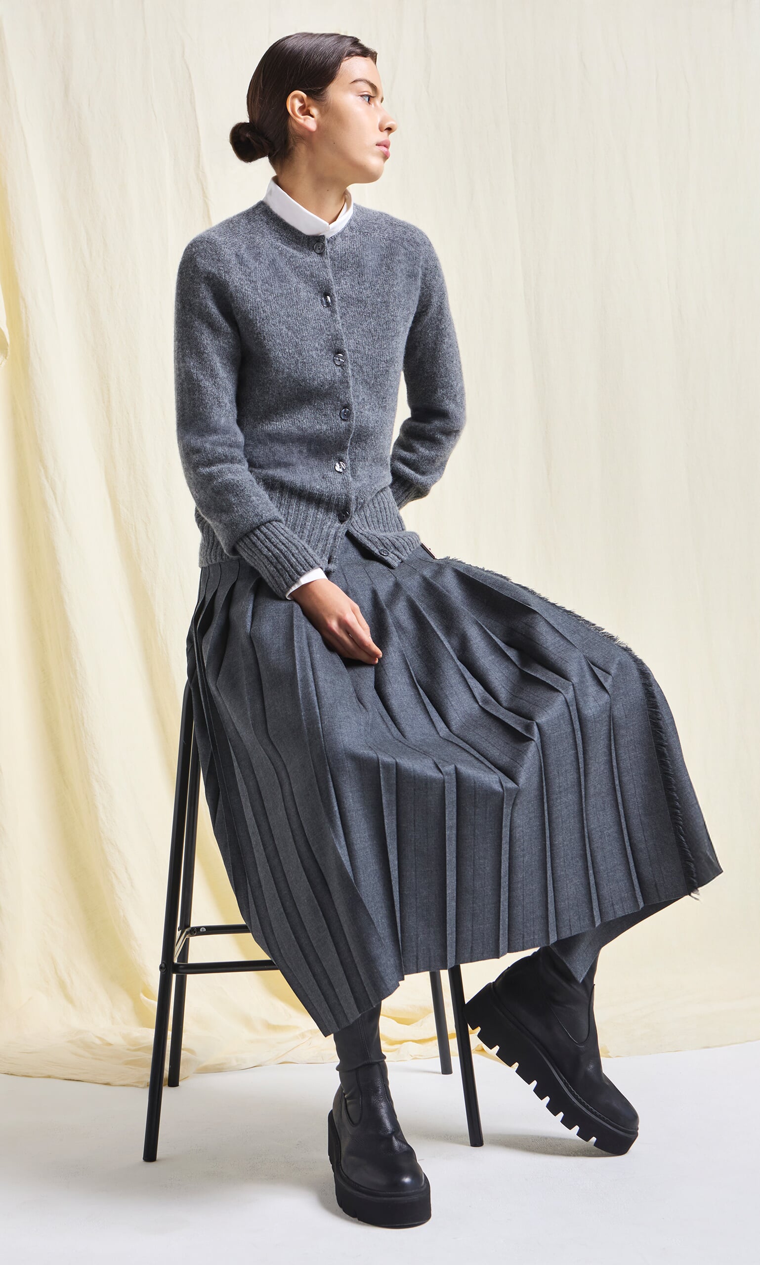Derby Cardigan - Grey 