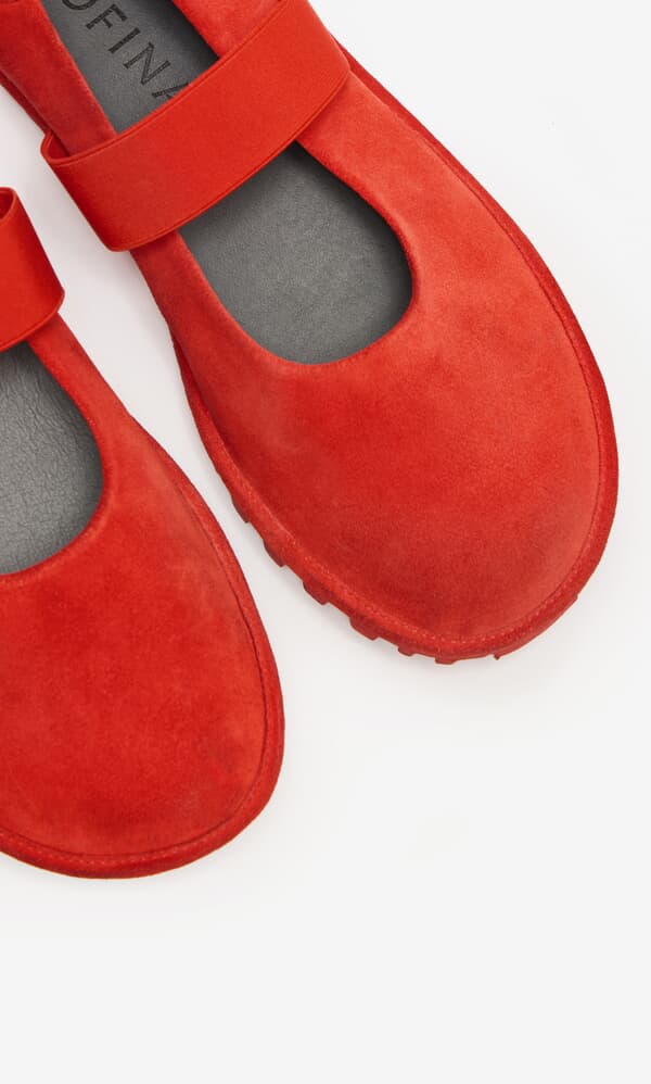 Sola Red Flats