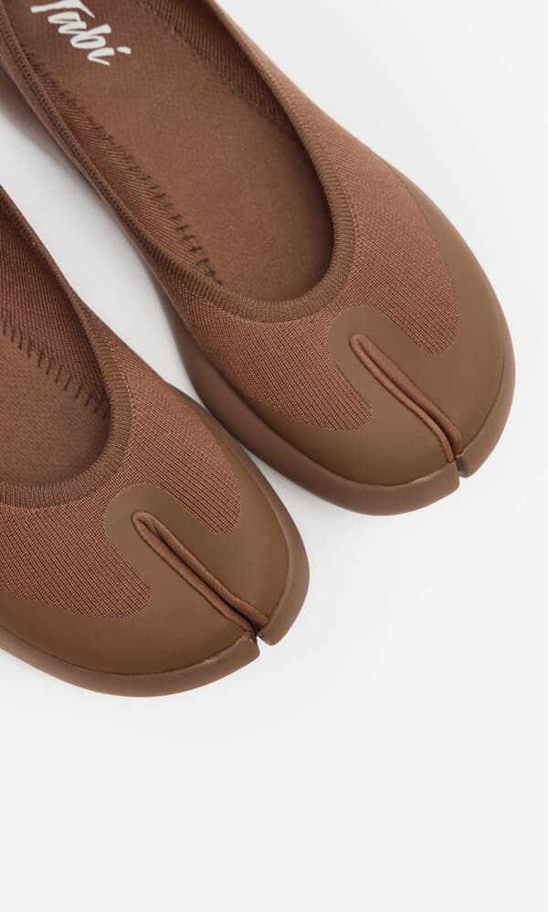 Choco Tabi Ballerinas