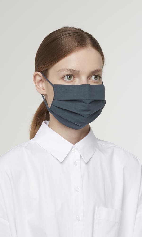 Pleated face mask & pouch - indigo