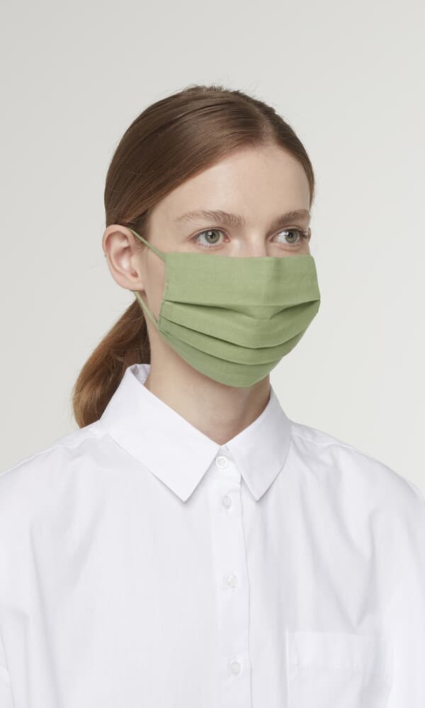 Pleated face mask & pouch - leaf