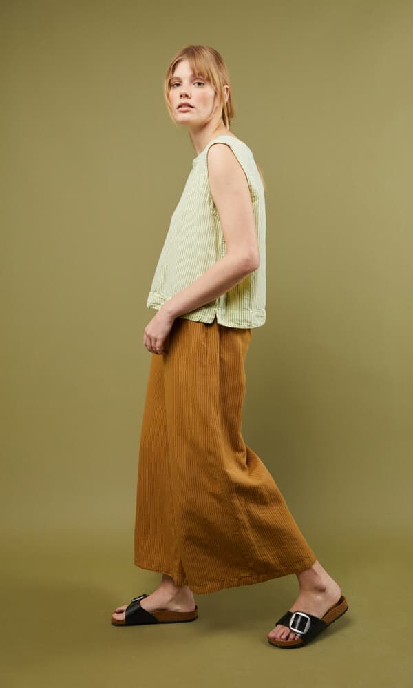 Wild Heather top